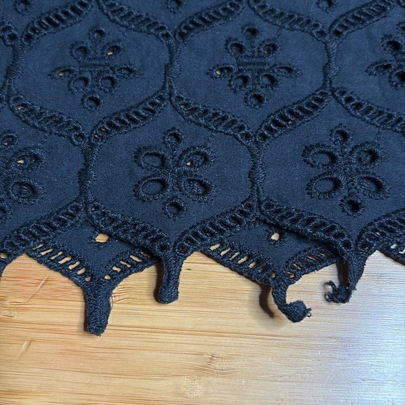 GUC Hemant & Nandita- Black Off-Shoulder Embroidered Women's Top. Size M - Picture 9 of 9